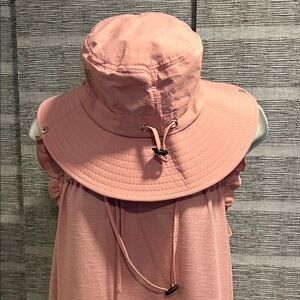 NWOT- Mauve Pink Sun Protection Bucket Hat